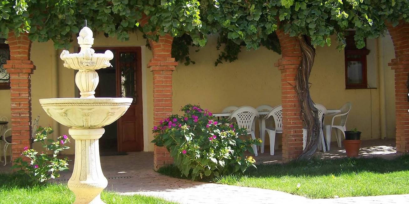 patio.png_ExtraGrande
