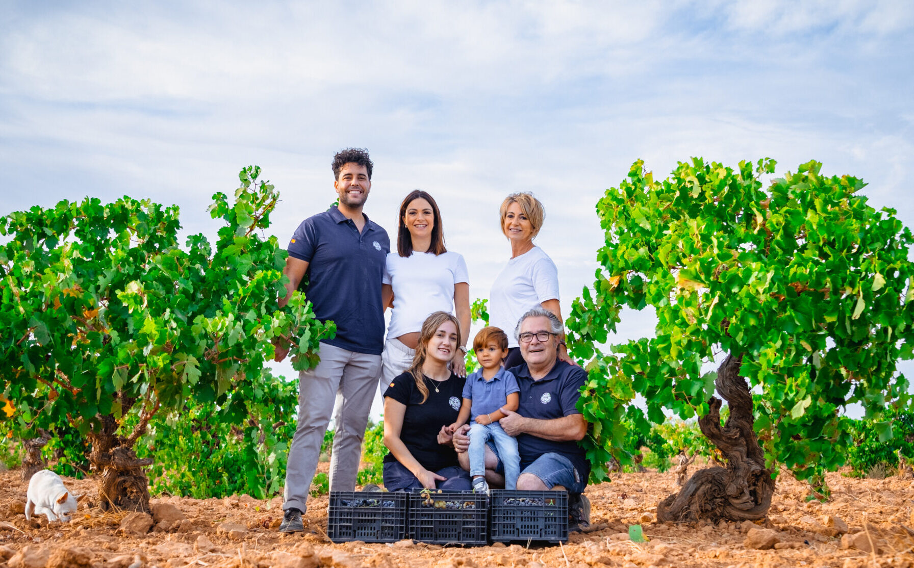 Familia-Vegatolosa-2025-scaled-e1764918026388